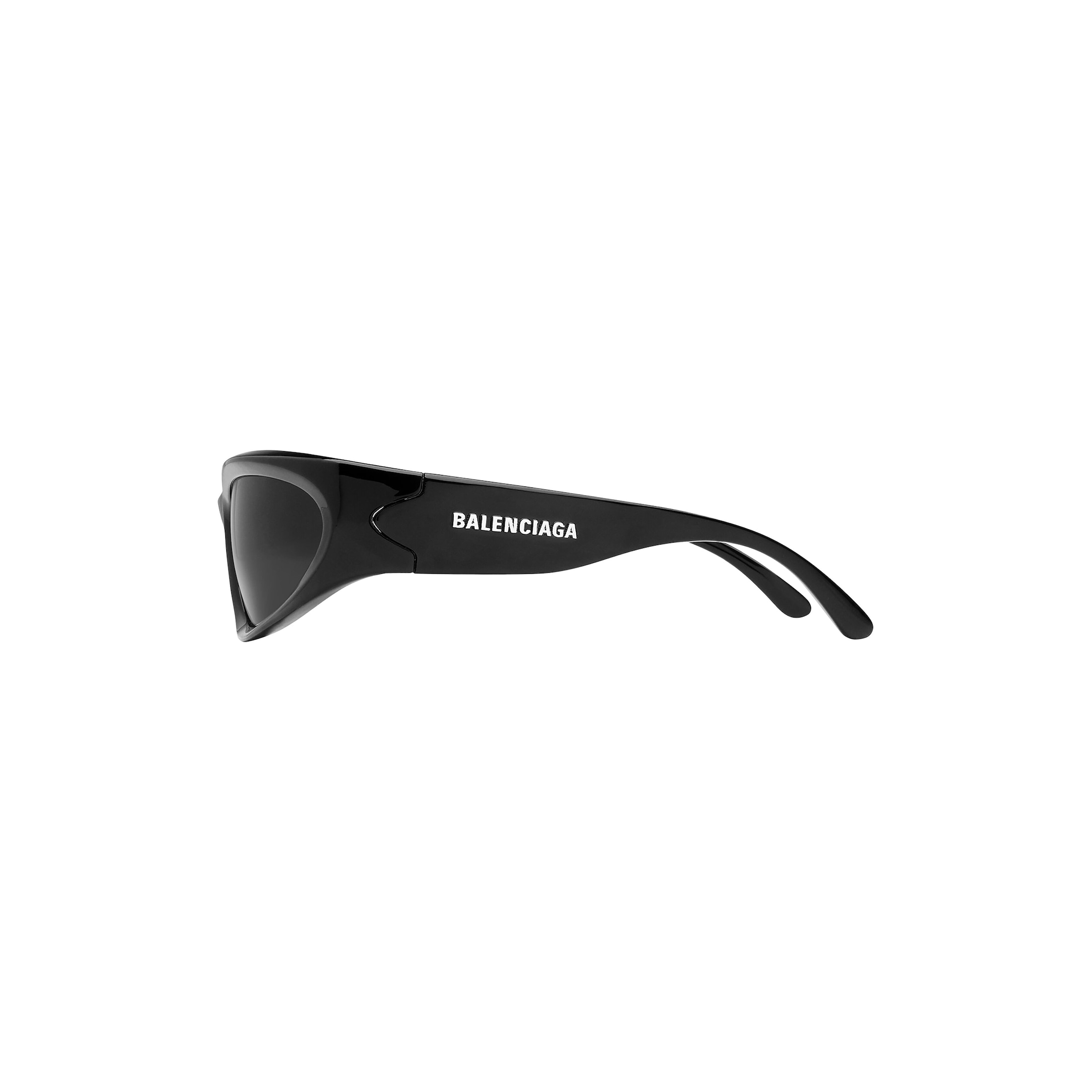 Swift Oval Sunglasses in Black - Image 4